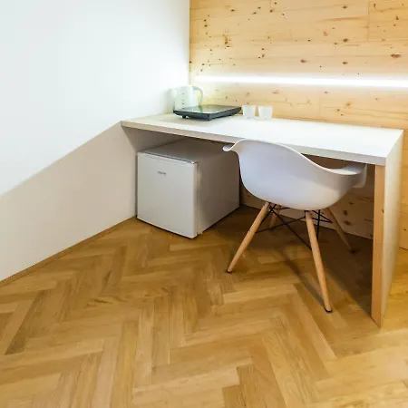 Kamr'ca Ljubljana