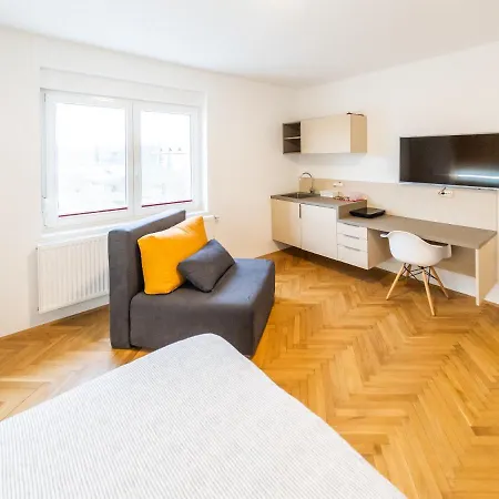 Kamr’ca Apartament Lublana
